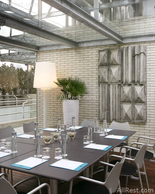 Claris Hotel 33